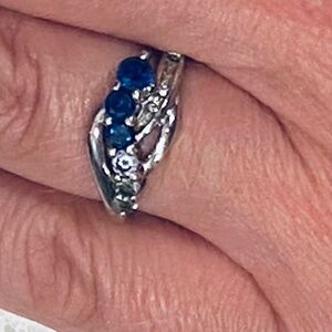 Sapphire ring